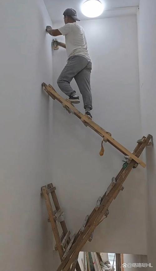 梯子怎么用爬墙:梯子怎么用爬墙魔法